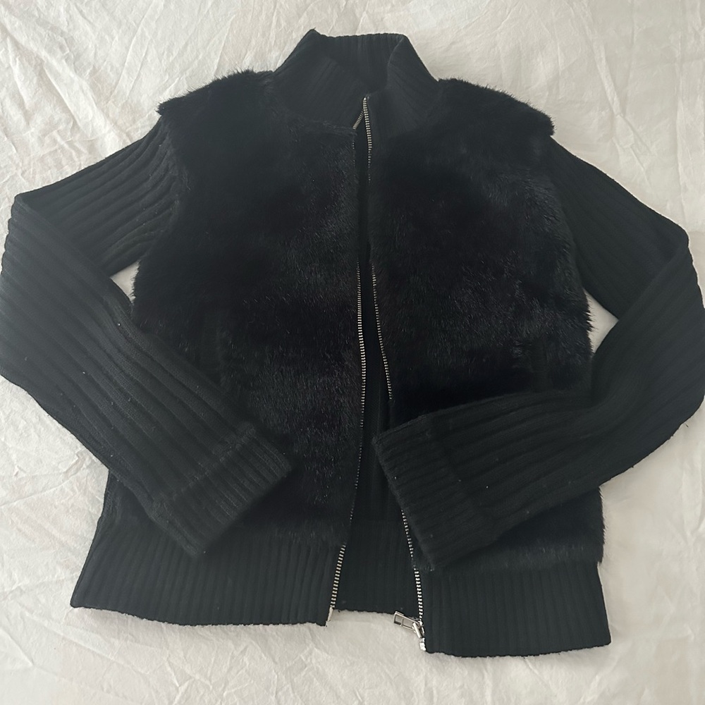 Mango cardigan with fur color black with zipper size S